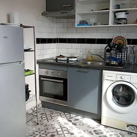 Grand Porte De Paris Apartment
